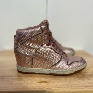 Nike high wedged dunks